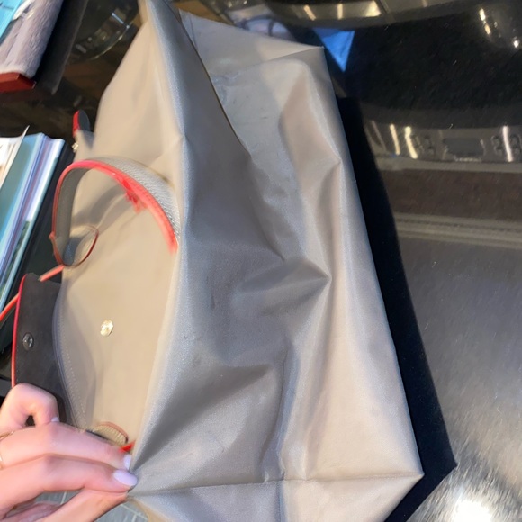 Tan LongChamp Medium - Picture 5 of 6